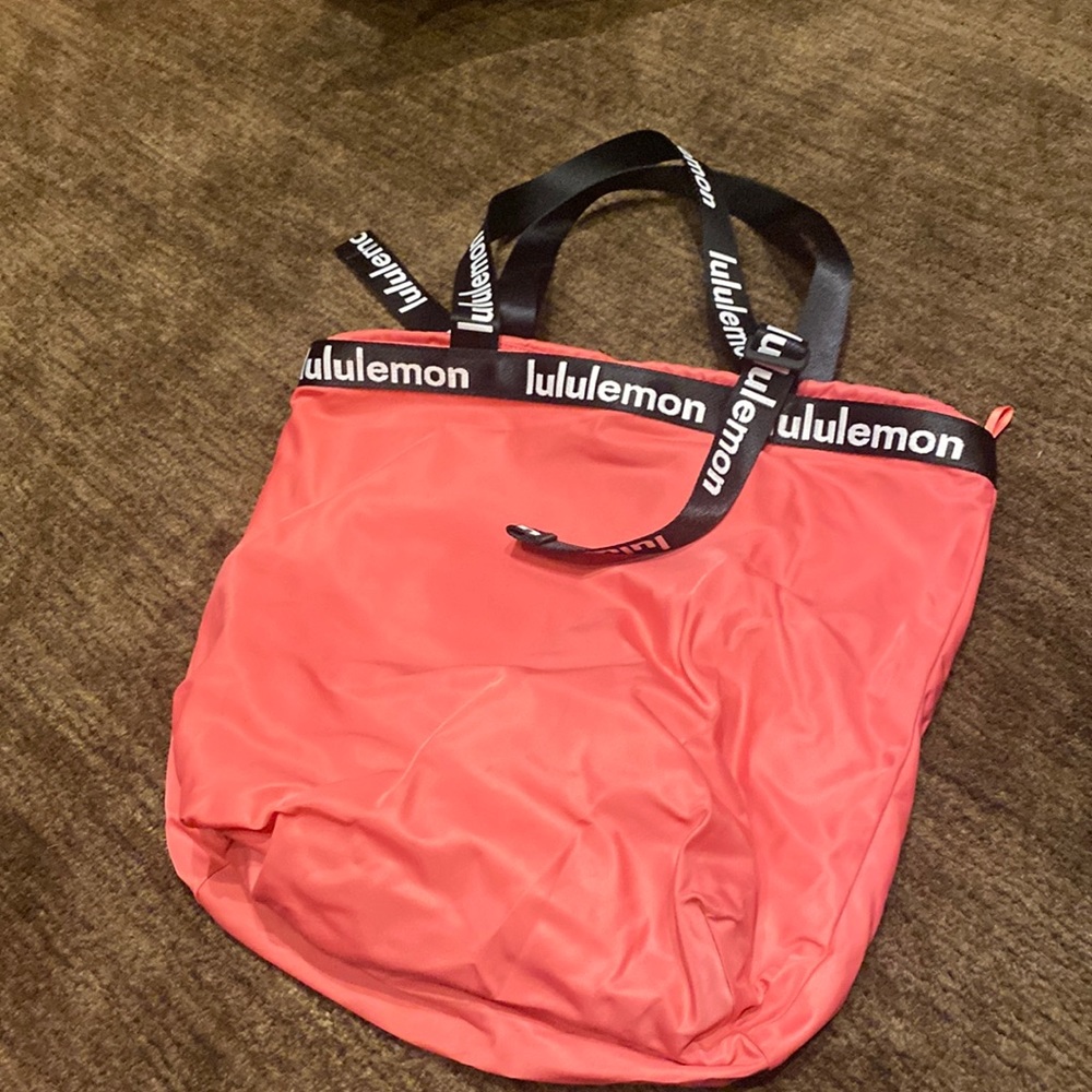 lulu lemon - Gym Bag or Beach Bag